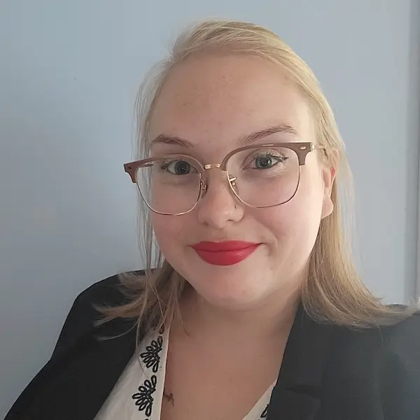 Shelby Lowery; Legal Assistant, Pathway Legal; Westshore Victoria BC
